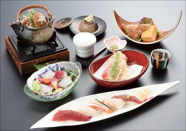 【八千代台発】群馬 だるま絵付け体験と徳明園の紅葉<コースNo.25-1089-C>(京成トラベル)3